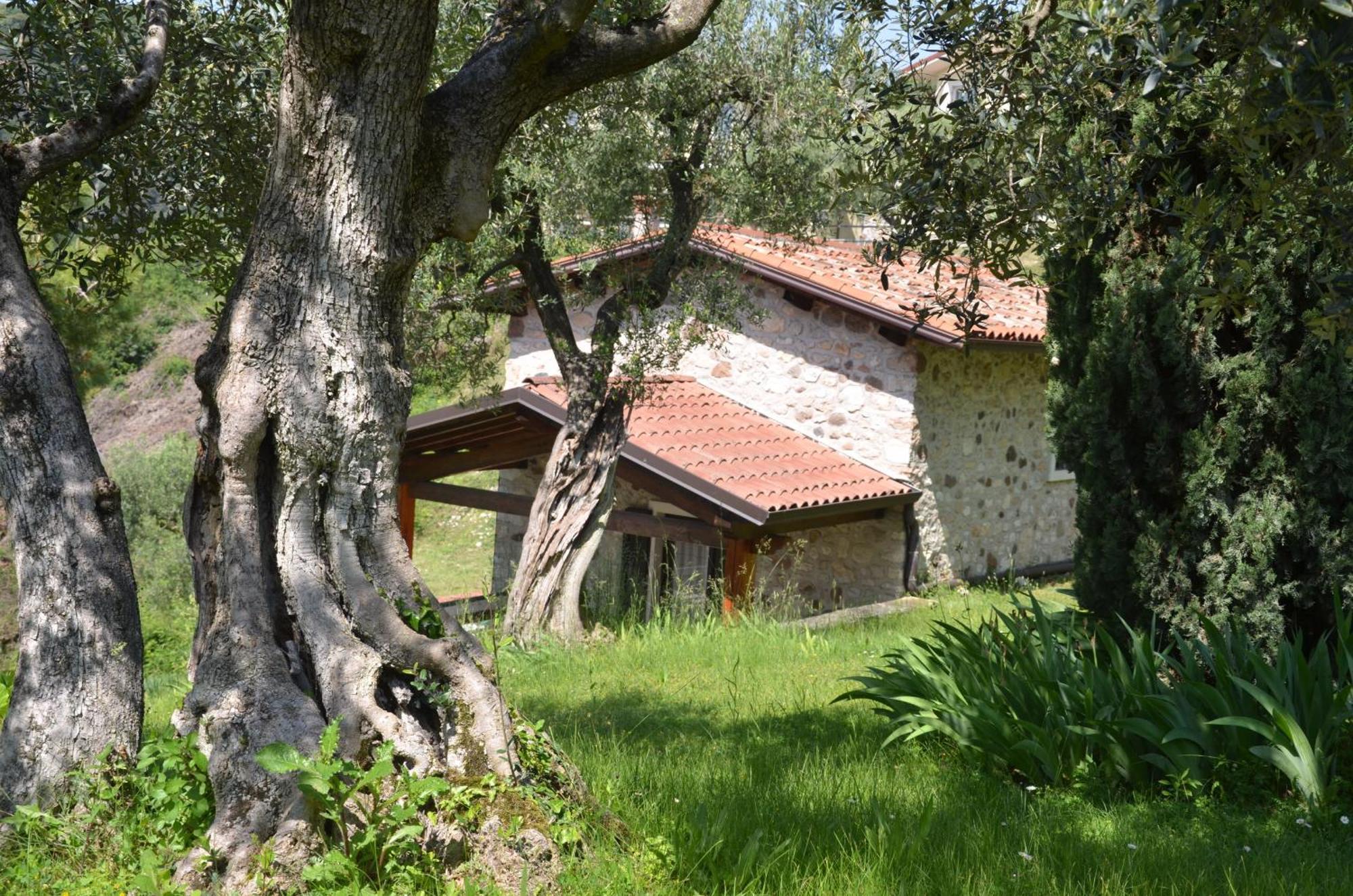 Residence San Michele Costermano Extérieur photo